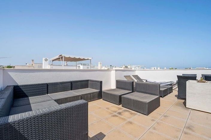 Image No.29-3 Bed Villa for sale