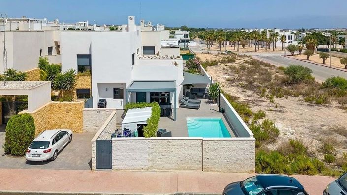 Image No.36-3 Bed Villa for sale