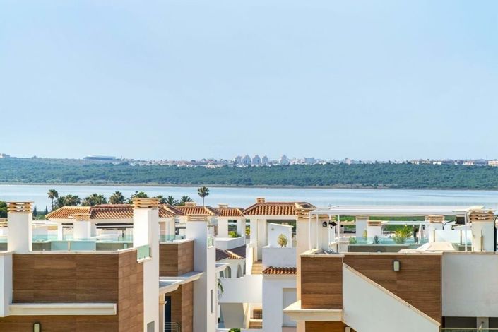 Image No.43-3 Bed Villa for sale