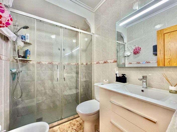 Image No.7-3 Bed Townhouse for sale