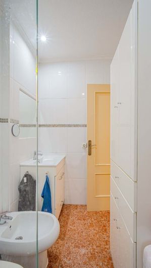 Image No.28-2 Bed Villa for sale