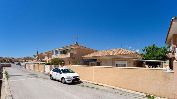 Image No.39-2 Bed Villa for sale