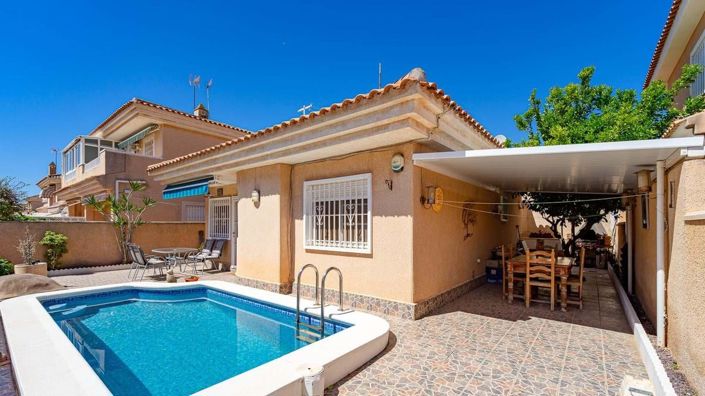 Image No.7-2 Bed Villa for sale