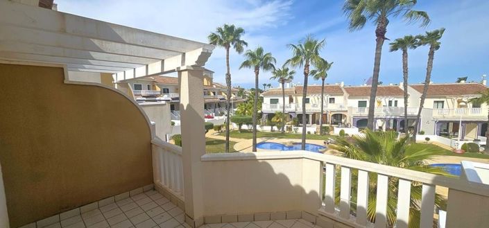 Image No.14-3 Bed Townhouse for sale