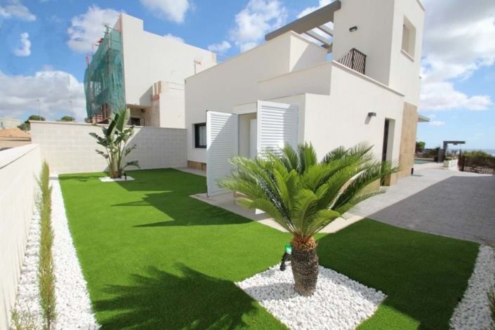 Image No.15-3 Bed Villa for sale