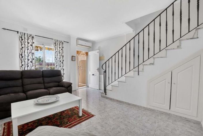 Image No.10-2 Bed Townhouse for sale