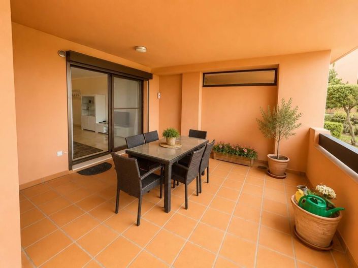 Image No.25-2 Bed Apartment for sale