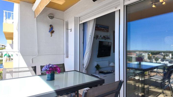 Image No.23-2 Bed Apartment for sale