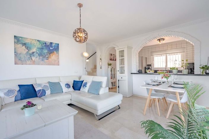 Image No.17-3 Bed Semi-Detached for sale