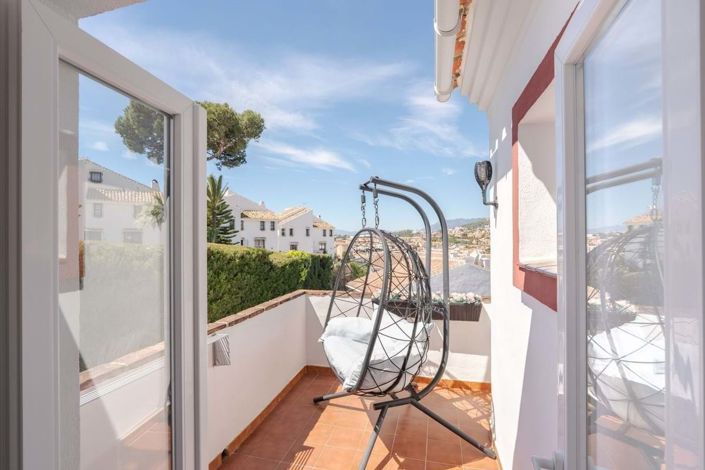 Image No.26-3 Bed Semi-Detached for sale