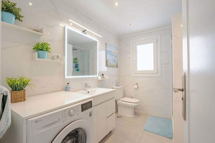 Image No.30-3 Bed Semi-Detached for sale