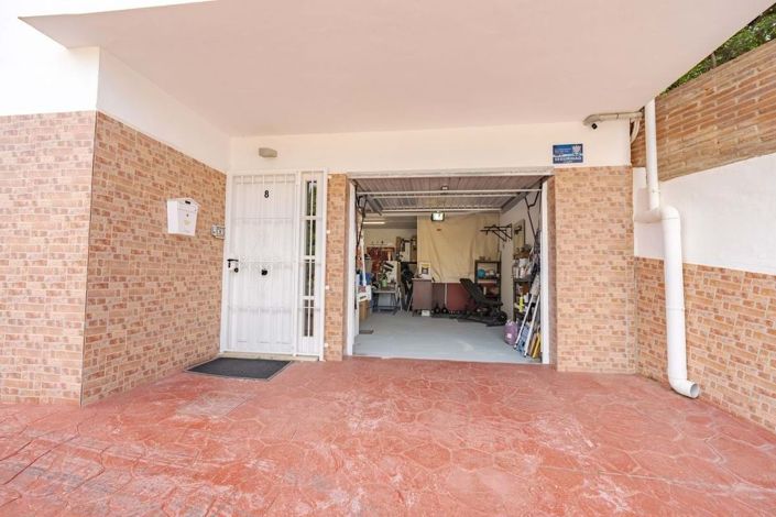Image No.41-3 Bed Semi-Detached for sale