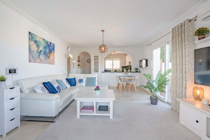 Image No.7-3 Bed Semi-Detached for sale
