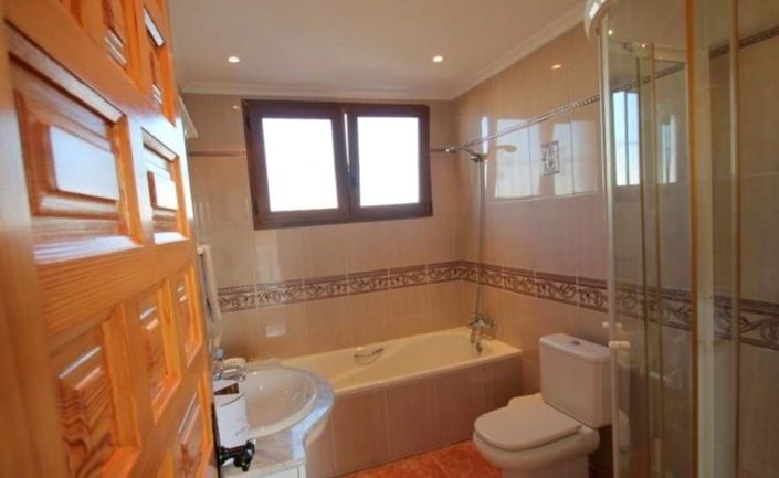 Image No.18-Villa de 5 chambres à vendre à Orihuela Costa