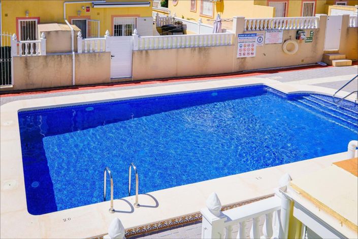 Image No.46-3 Bed Townhouse for sale