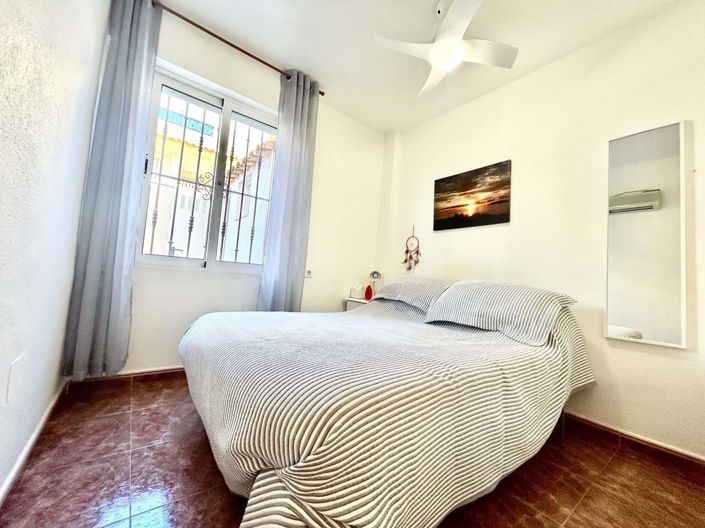Image No.16-2 Bed Apartment for sale