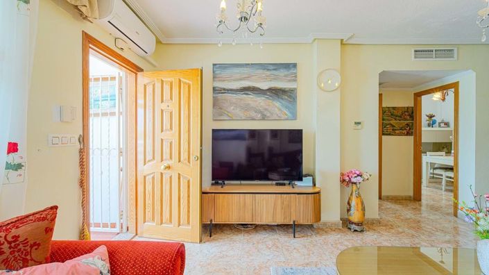Image No.18-3 Bed Villa for sale