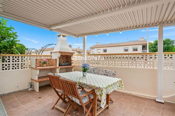 Image No.22-3 Bed Townhouse for sale