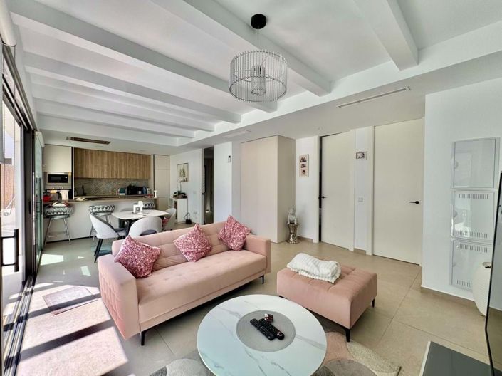 Image No.4-3 Bed Villa for sale