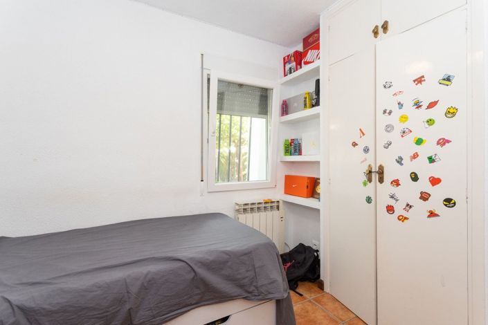 Image No.16-4 Bed Townhouse for sale