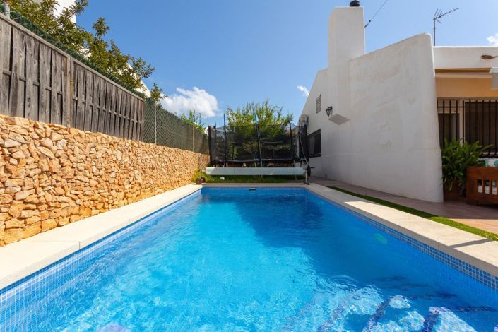 Image No.3-4 Bed Townhouse for sale