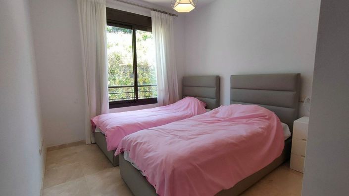 Image No.18-2 Bed Apartment for sale