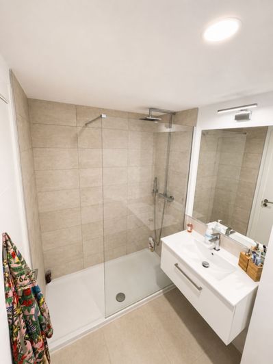 Image No.15-3 Bed Apartment for sale