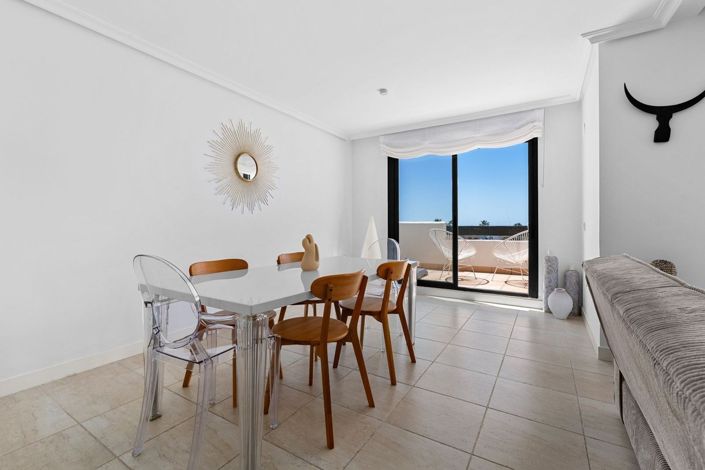 Image No.10-3 Bed Townhouse for sale