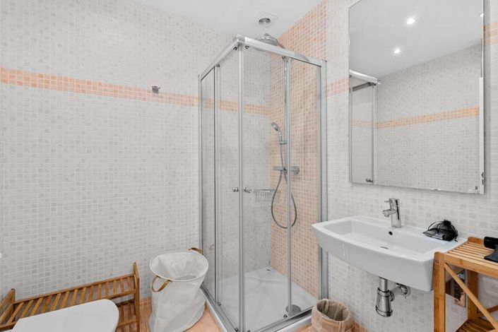 Image No.20-3 Bed Townhouse for sale