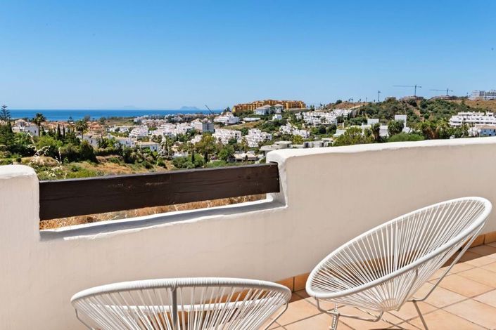 Image No.42-3 Bed Townhouse for sale