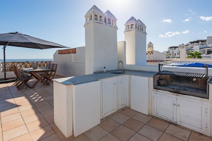 Image No.49-3 Bed Townhouse for sale