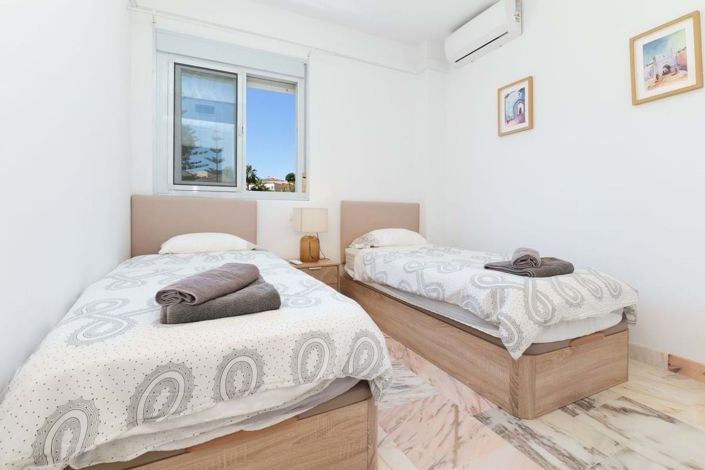 Image No.22-2 Bed Apartment for sale