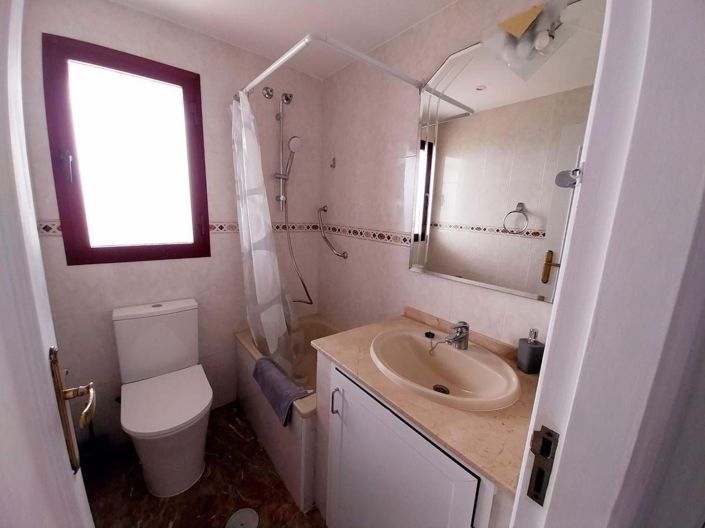 Image No.14-2 Bed Apartment for sale
