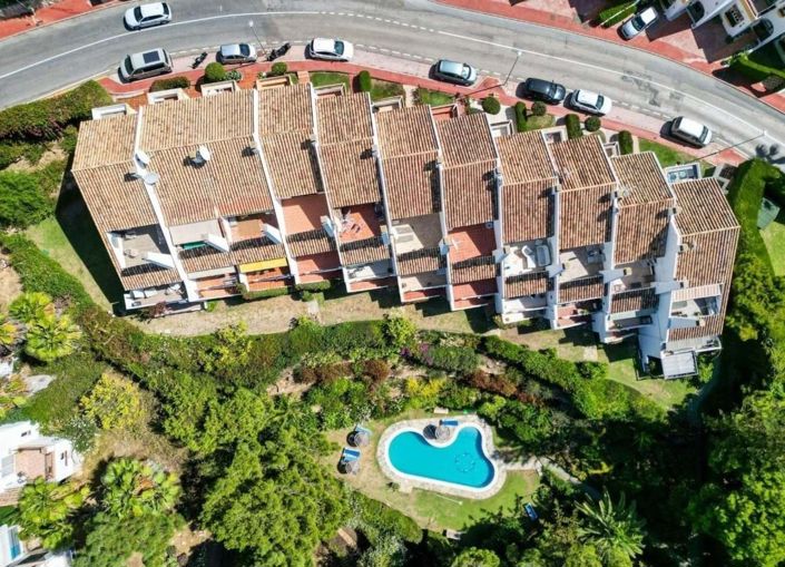 Image No.44-4 Bed Townhouse for sale