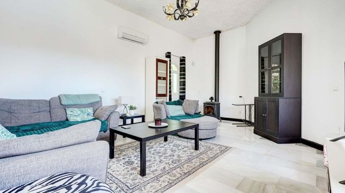 Image No.7-4 Bed Villa for sale