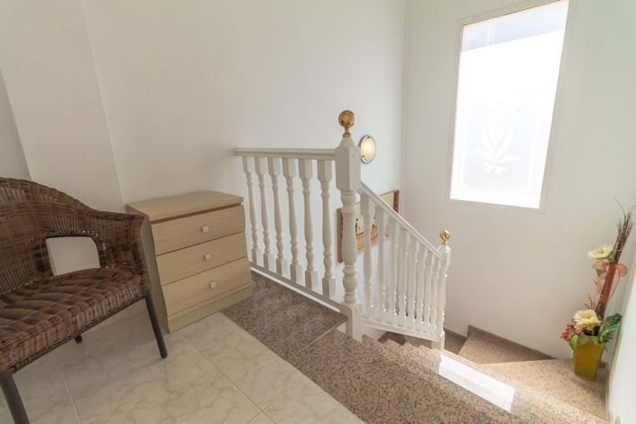Image No.12-3 Bed Apartment for sale