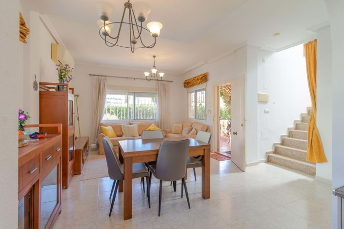 Image No.20-3 Bed Apartment for sale