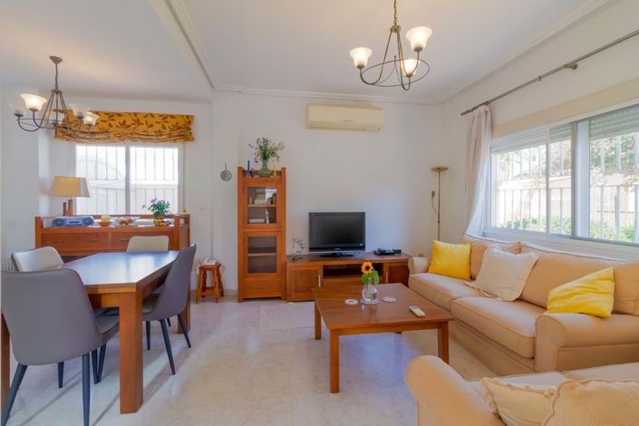 Image No.24-3 Bed Apartment for sale