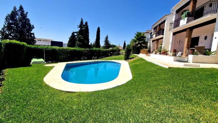 Image No.16-2 Bed Townhouse for sale