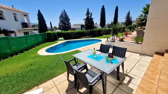 Image No.24-2 Bed Townhouse for sale