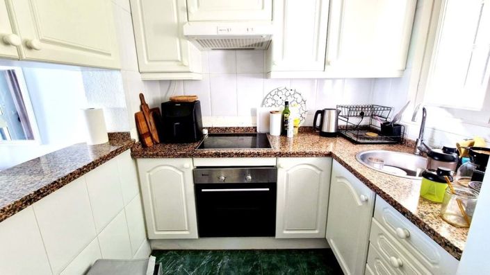 Image No.4-2 Bed Townhouse for sale