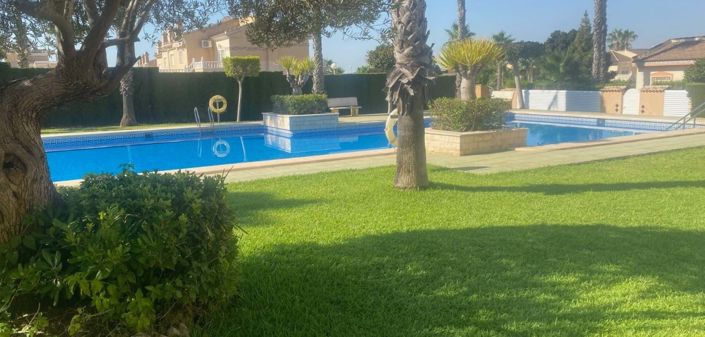 Image No.2-2 Bed Townhouse for sale
