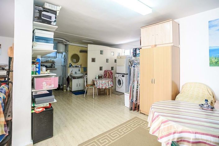Image No.23-2 Bed Villa for sale