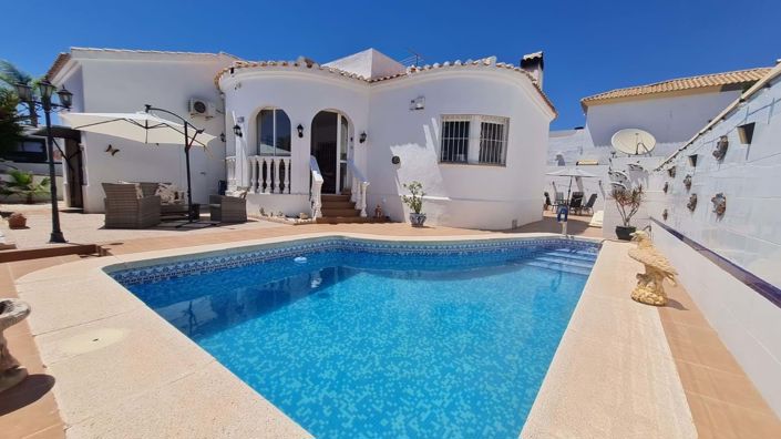 Image No.27-2 Bed Villa for sale
