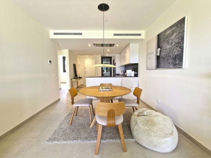 Image No.11-2 Bed Apartment for sale