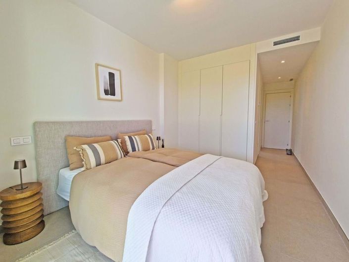 Image No.16-2 Bed Apartment for sale