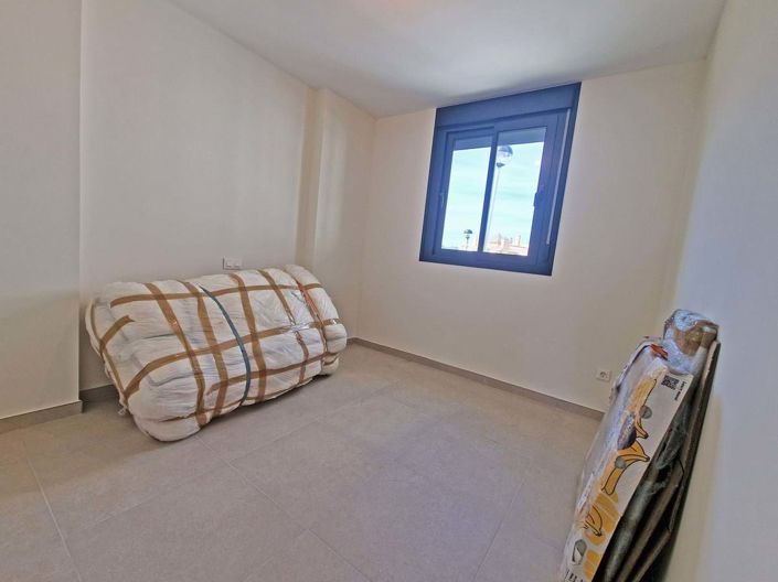 Image No.17-2 Bed Apartment for sale