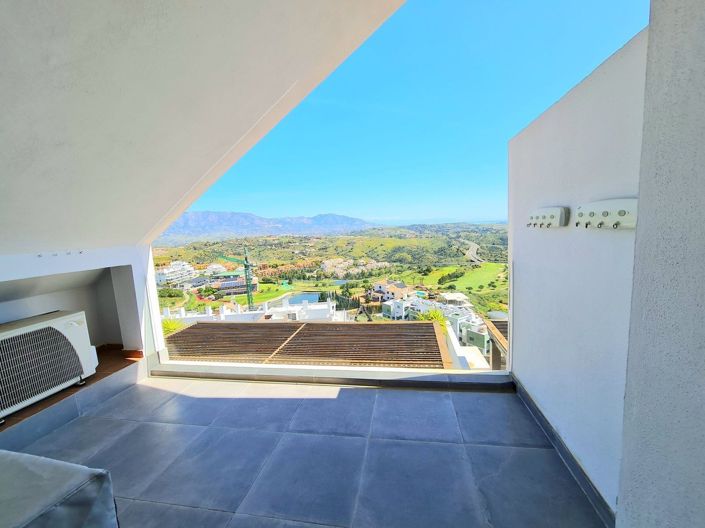 Image No.35-2 Bed Penthouse for sale