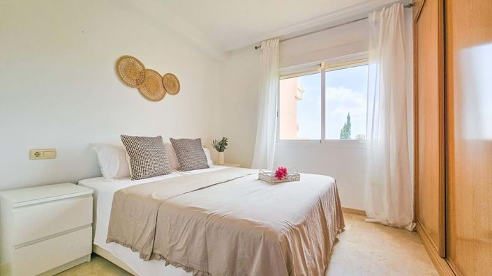 Image No.27-2 Bed Apartment for sale