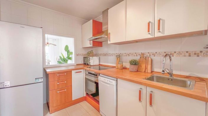 Image No.29-2 Bed Apartment for sale